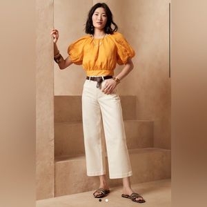 Banana Republic Wide-Leg Crop Jean in Ecru. 29 Regular